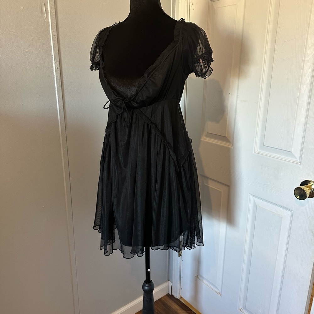 Urban Outfitters Black Short Sleeve Ruffle Mini Dress size M
